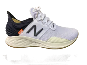 New Balance Mens Fresh Foam ROAV