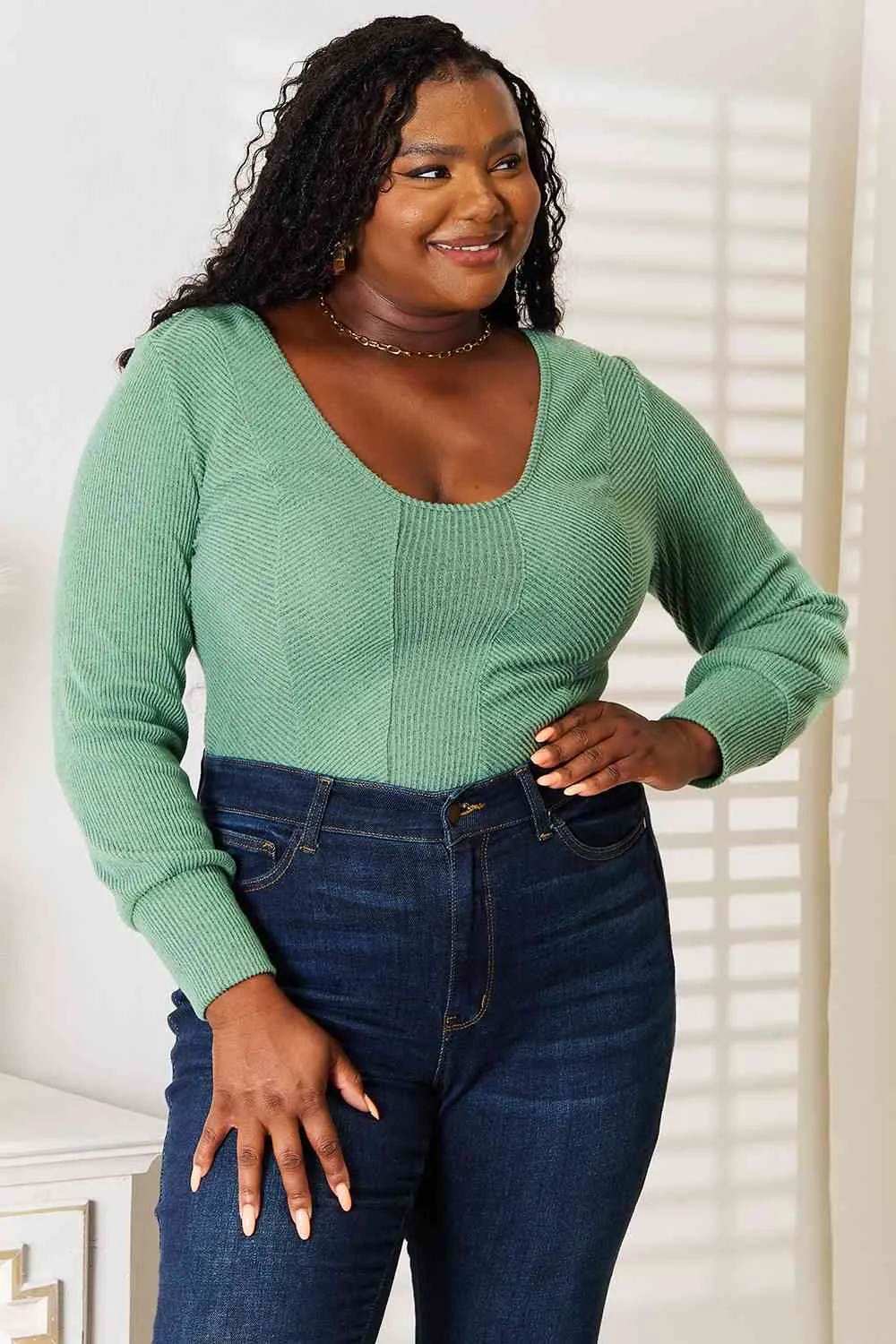 Nia Top
